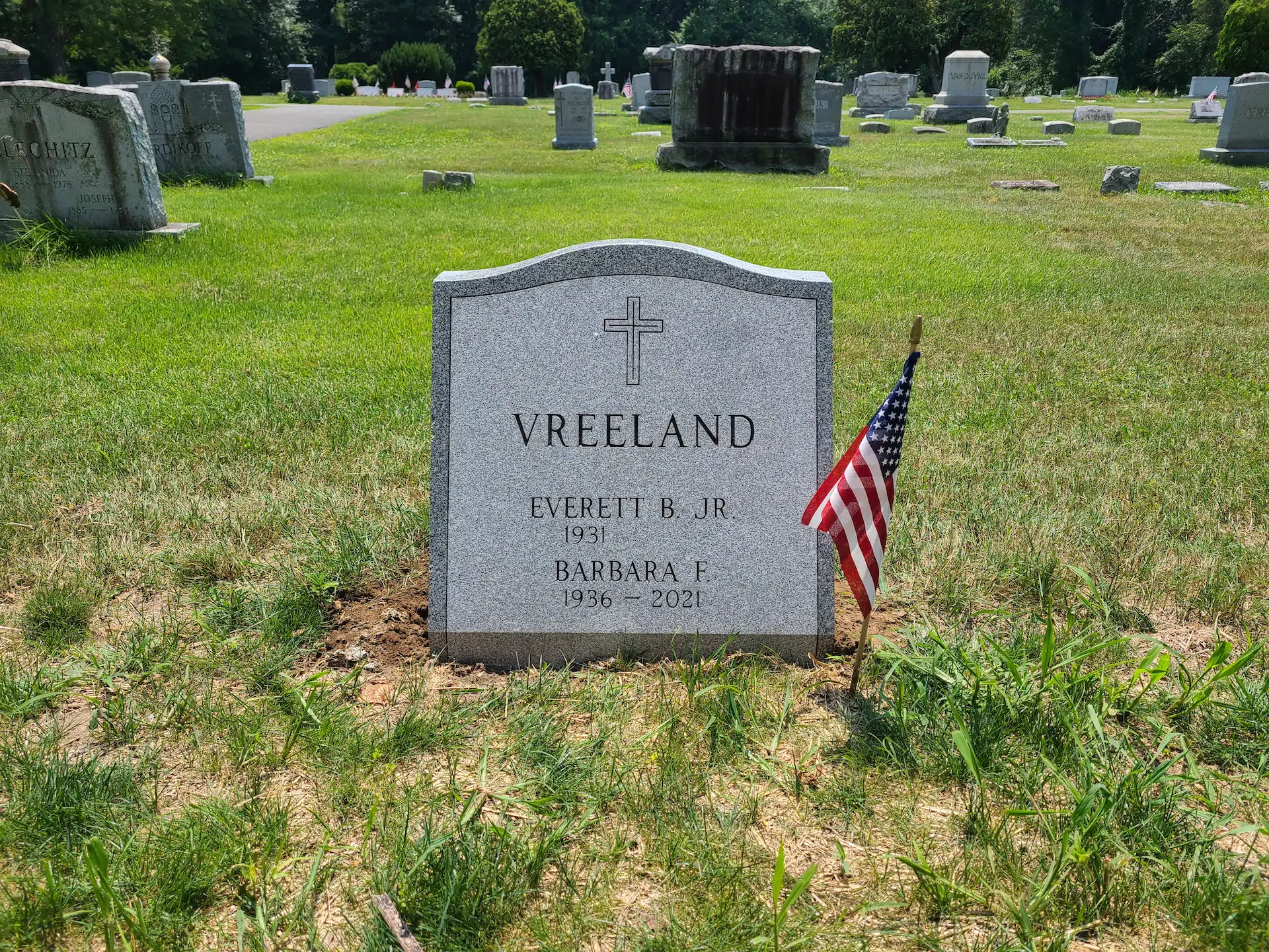 Granite Grave Monument hand-carved by Grave Monument Guide in NJ — image 3